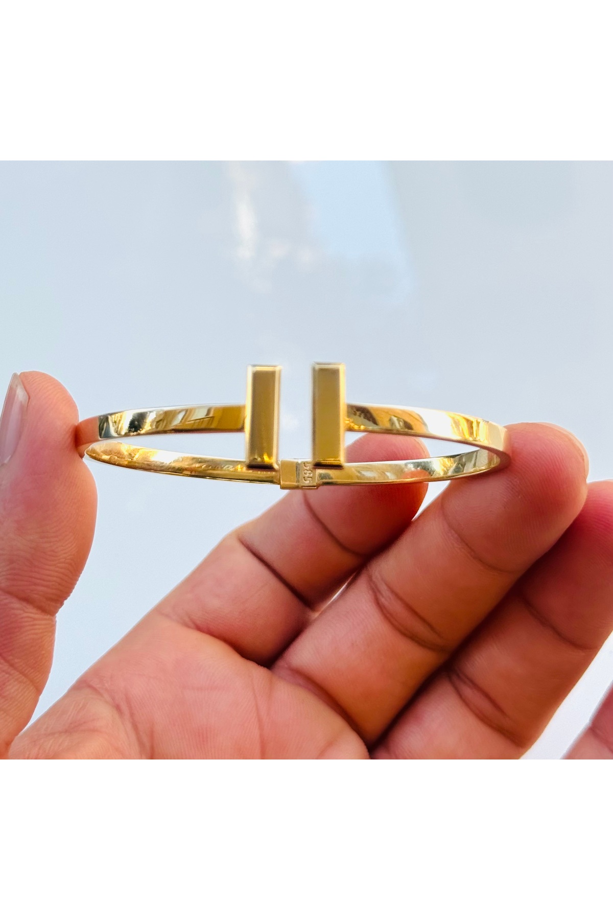 14 Ayar Altın T Kelepçe Bileklik