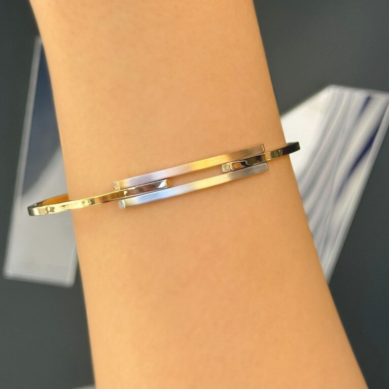 14 Ayar Altın Kaburga Kelepçe Bileklik