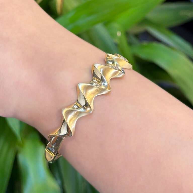 14 Ayar Altın ZigZag Kelepçe Bileklik