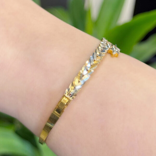 14 Ayar Altın Yaprak Ajda Kelepçe Bileklik