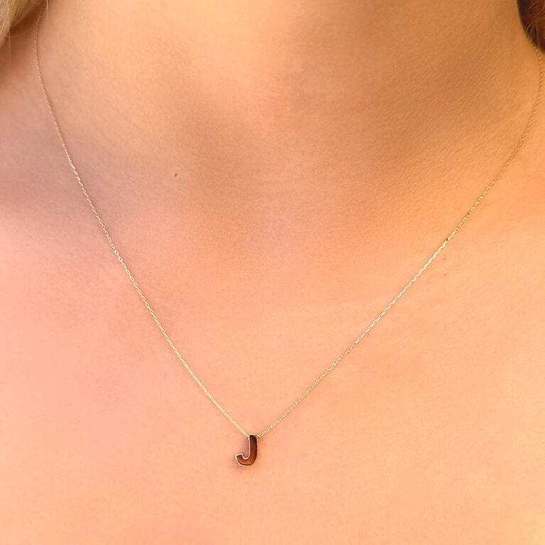 14 Ayar Altın 3 Boyutlu J Harfli Kolye