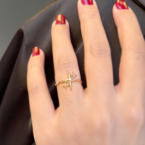 14 Ayar Altın 3'lü Yıldız Yüzük