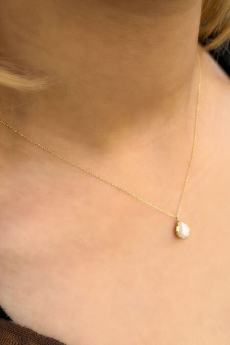 14 Ayar Altın Beyaz Renkli Damla Kolye