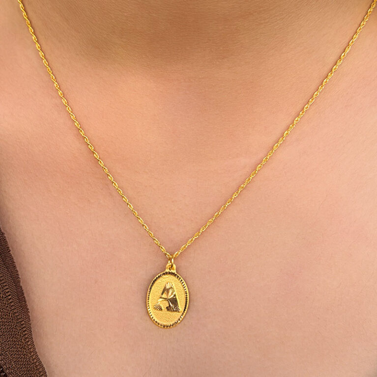 14 Ayar Altın Oval A Harfli Kolye