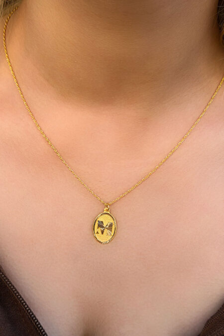 14 Ayar Altın Oval M Harfli Kolye