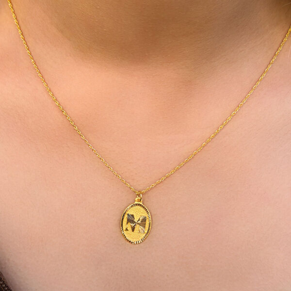 14 Ayar Altın Oval M Harfli Kolye