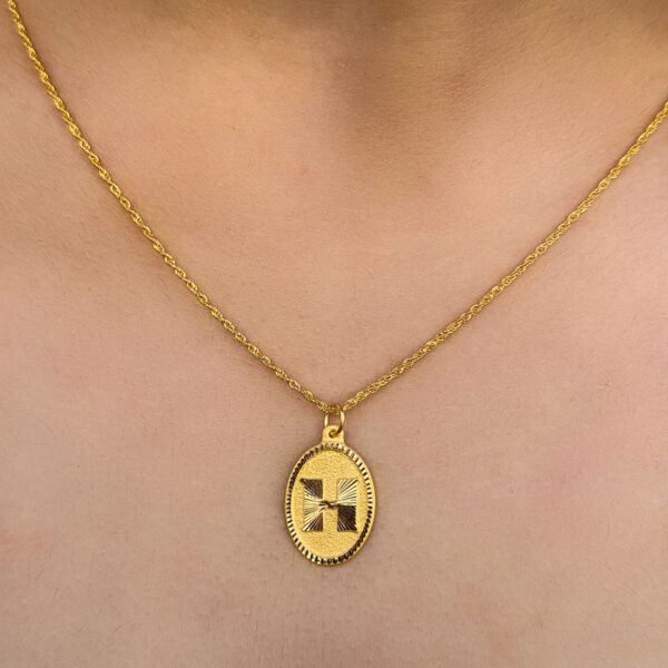 14 Ayar Altın Oval H Harfli Kolye