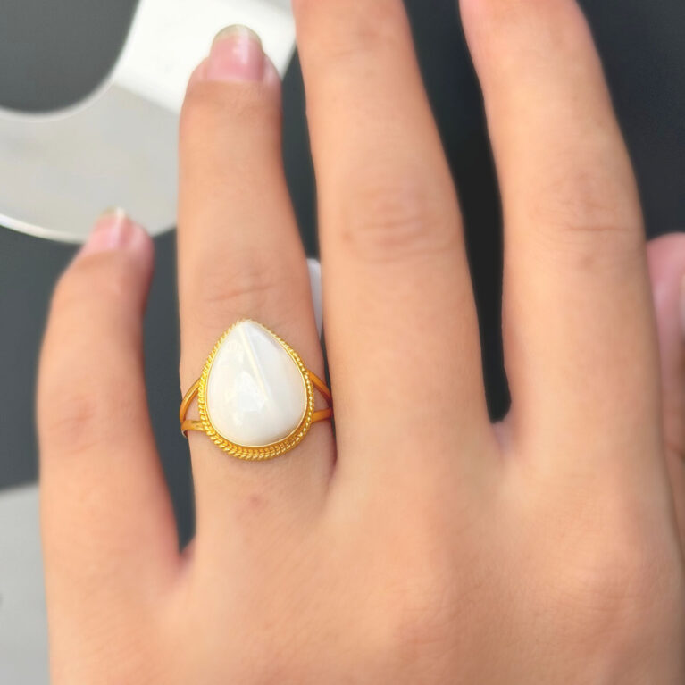 14 Ayar Altın Damla Taşlı Yüzük