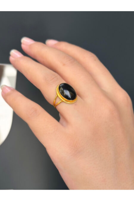 14 Ayar Altın Oval Onix Taşlı Yüzük