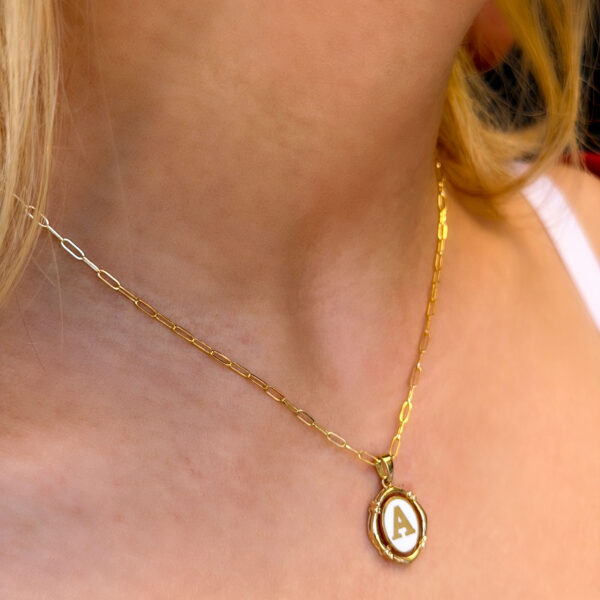 14 Ayar Retro A Harfi Kolye