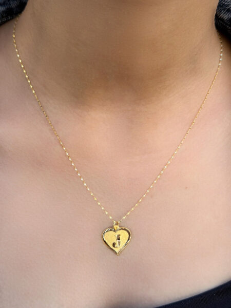 14 Ayar Altın J Harli Kalp Kolye