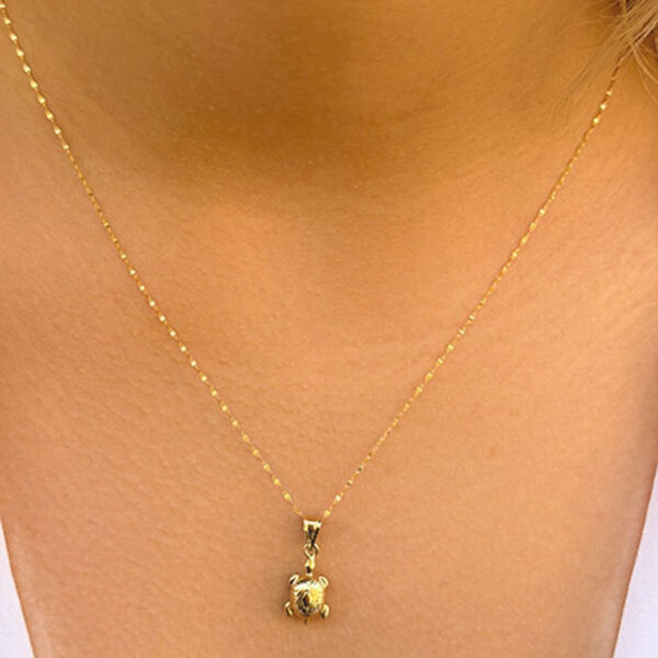 14 Ayar Altın Minik Kaplunbağa Kolye