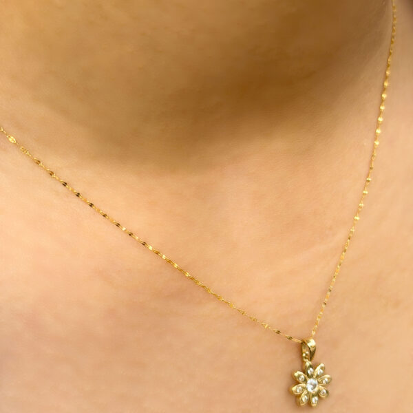 14 Ayar Altın Taşlı Küçük Papatya