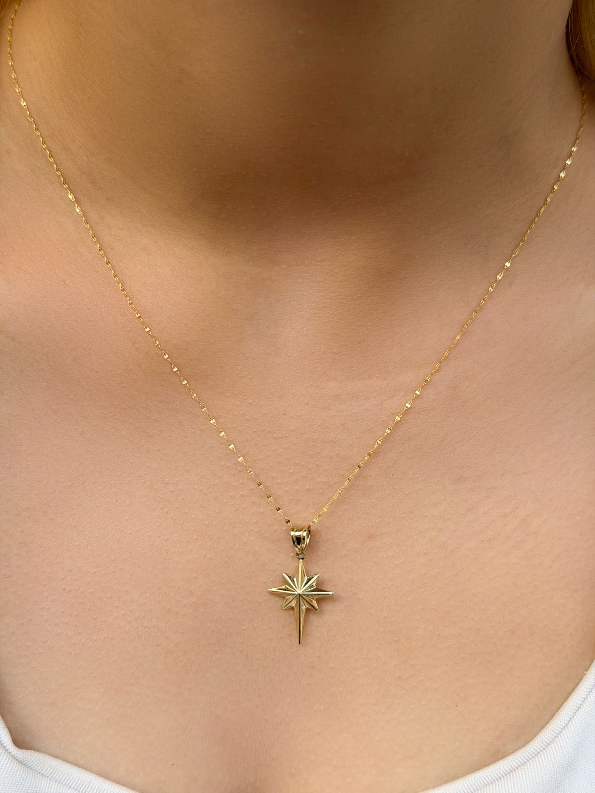 14 Ayar Altın Küçük Kuzey Yıldızı Kolye