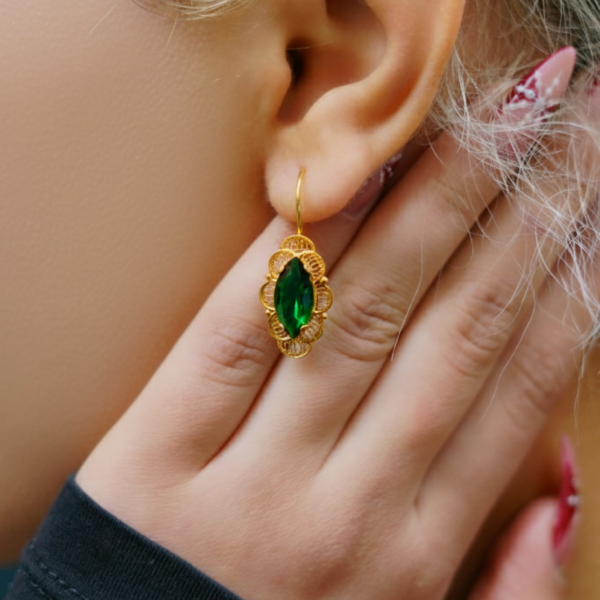 14 Ayar Altın Telkari Zümrüt Küpe