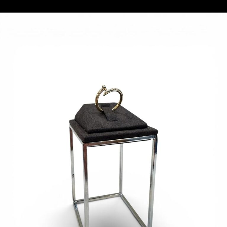 14 Ayar Altın Çivi Yüzük