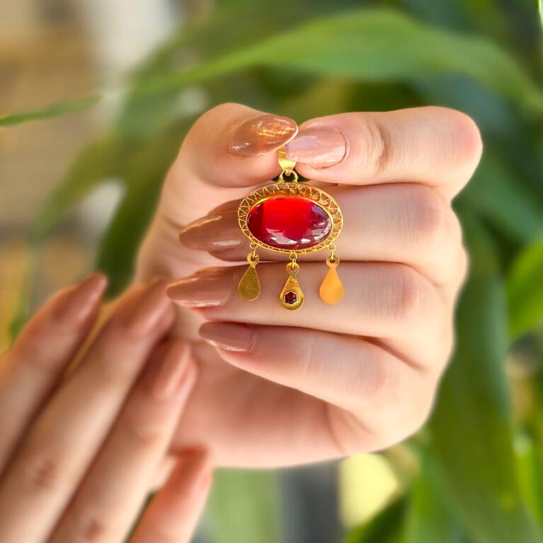 14 Ayar Altın Yakut  Kolye Ucu